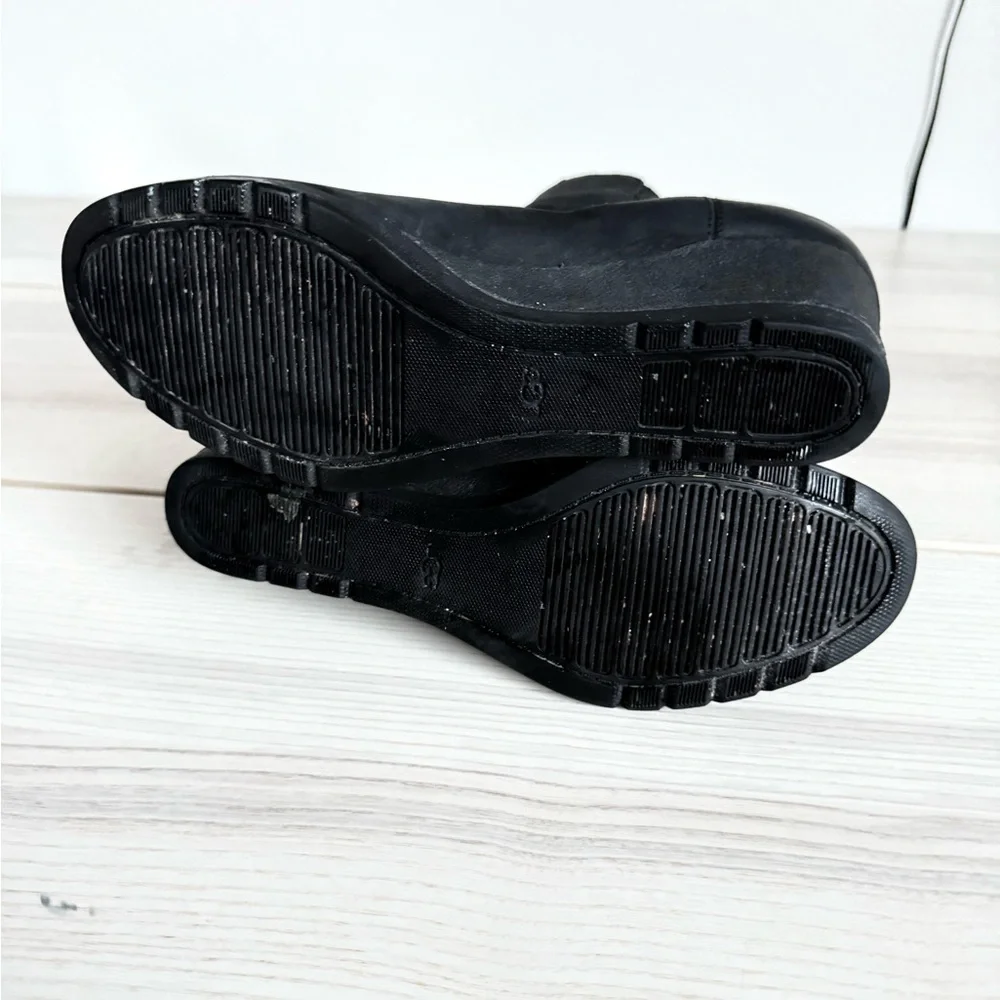 Ugg Indra Waterproof wedge booties leather boot  WEDGE BOOT US black size 10 - Picture 7 of 8